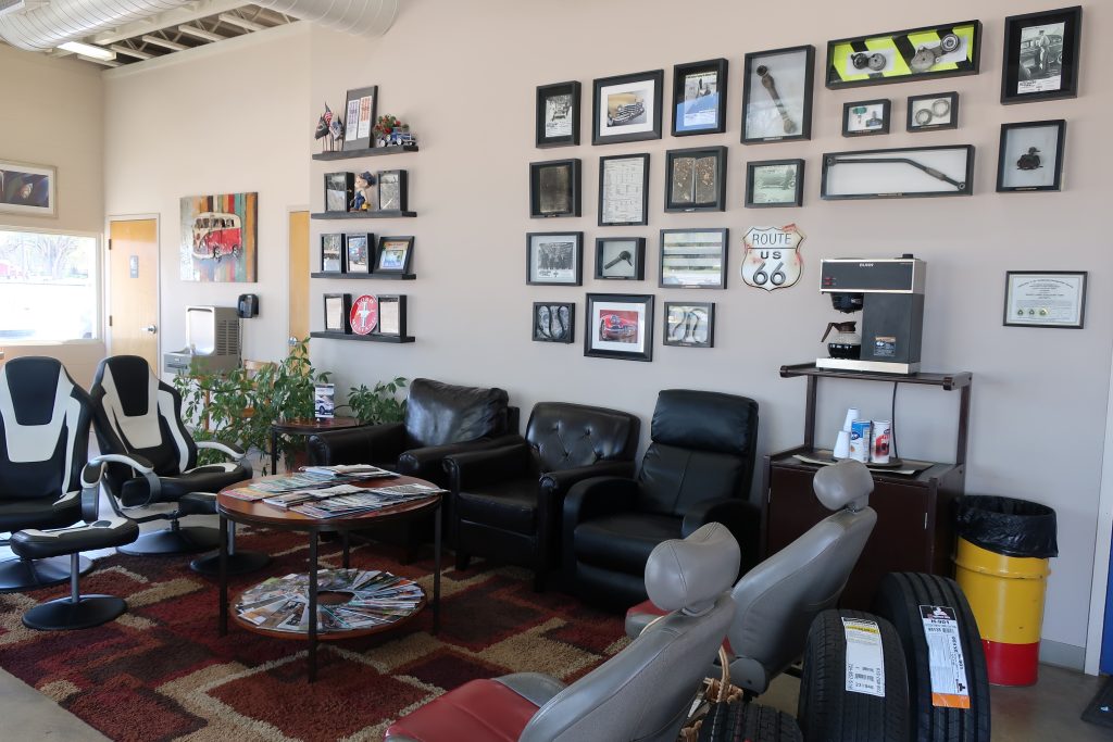 waiting area at rocky ford discount tires